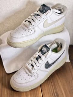 Nike Air Force 1 ホワイト　24cmのサムネイル