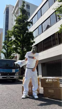 333k xs tシャツ K3IJUのサムネイル