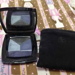 CHANEL アイシャドウのサムネイル