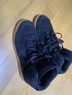 NIKEのサムネイル
