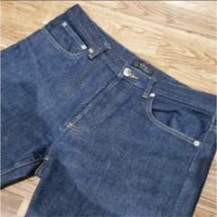 【美品】A.P.C. デニムパンツ petit new standardのサムネイル
