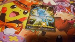 ポケモンカード　ミュウURのサムネイル