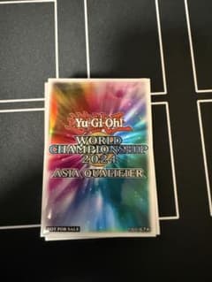 遊戯王 公式 WCQ 2024 アジア スリーブ 60枚 - メルカリ