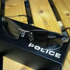 最終値下げ☆police　サングラスです。のサムネイル
