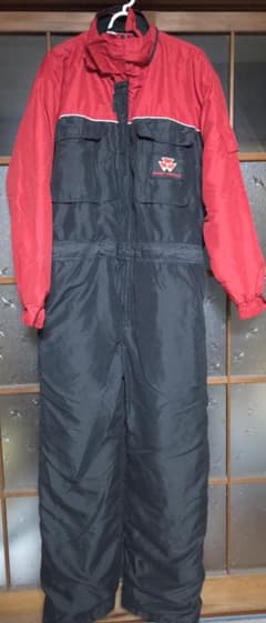 マッセイファーガソン★ツナギ★防寒つなぎ★冬用 マッセイファーガソン☆ツナギ☆防寒つなぎ☆冬用つなぎ☆中古 L