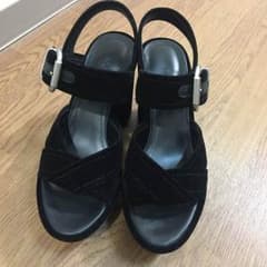 moussy SHEL'TTERのサムネイル