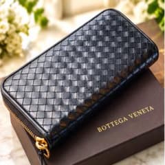 ボッテガヴェネタ 長財布 イントレチャート ラウンドファスナー 黒