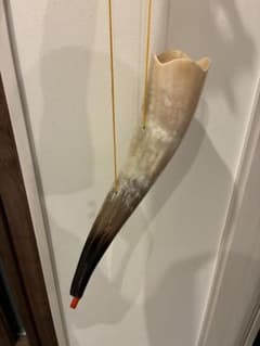 角笛 動物の角 装飾品 コーン型 - メルカリ