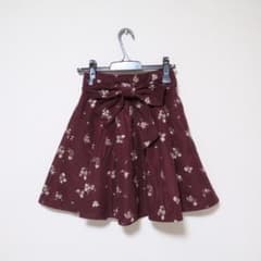 花柄 スカート ボルドー リボンのサムネイル