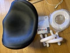 MTG社製バランスチェア　CUVILADY クビレディのサムネイル