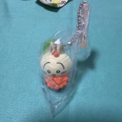 ちいかわ　フィギュアキーホルダー　うさぎ　いくら　軍艦　ちいかわ寿司のサムネイル