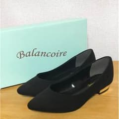 新品！ブランコワール ポインテッドトゥパンプス 黒のサムネイル