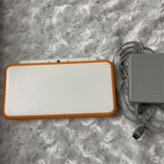 NEW ニンテンドー 2DS LL (ACアダプター付き)のサムネイル