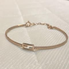 FENDI バゲット　ブレスレットのサムネイル