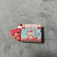 ファミマ BT21 TATA ぬいぐるみバッジ ファミリーマート限定のサムネイル