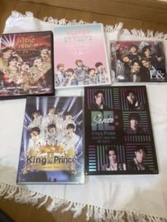 King & Prince コンサートDVD・CDセット King & Prince コンサートDVDセット12月のみおまけ有お値引き中 - メルカリ