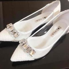 祝日限定お値下げ♡今日中の購入で明日発送！DIANA フラットパンプスのサムネイル