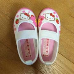 未使用★14cmキティーちゃん★上履き★のサムネイル