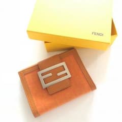 ※コンタ様専用 FENDI 財布のサムネイル