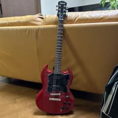 おむすび SG エレキギター ソフトケース付、bossチューナー、コード Epiphone SG エレキギター ソフトケース付、bossチューナー、コード