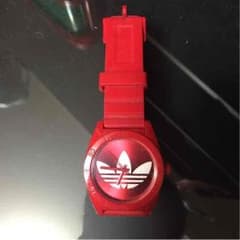 adidas 腕時計 赤のサムネイル