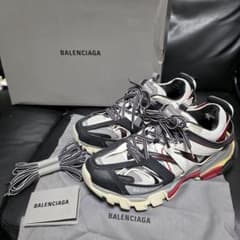 BALENCIAGA TRACK SNEAKER 42 Farfetch - メルカリ