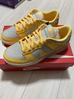 Nike WMNS Dunk Low "Citron Pulse"のサムネイル