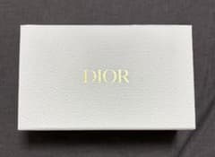 Dior 箱のサムネイル