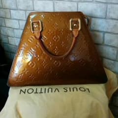 ルイヴィトンのバッグのサムネイル