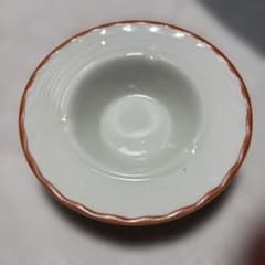 昭和レトロ　陶器製 灰皿 丸型のサムネイル