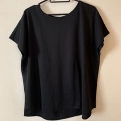 Alma Design 黒 半袖トップス バックスリットのサムネイル