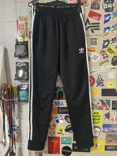 アディダス adidas 3ストライプ トラックパンツ ジャージ ウェアのサムネイル