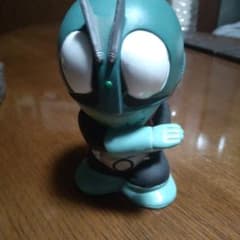 仮面ライダー 貯金箱 ソフビ フィギュア - メルカリ