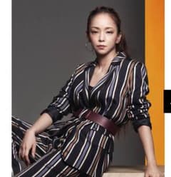 安室奈美恵 H&M コラボ ストライプジャケット 38のサムネイル
