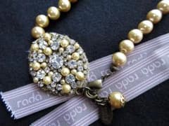 美品 rada 豪華ビジューパール ロングネックレス ラダ - メルカリ