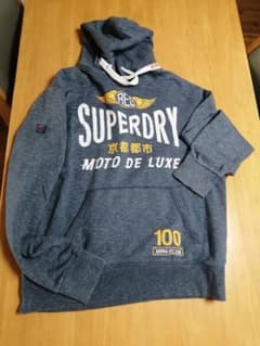パーカー　スーパードライ　Superdry極度乾燥のサムネイル