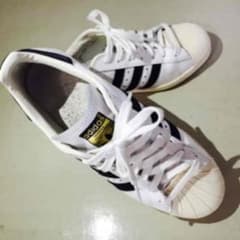 adidas superstarのサムネイル