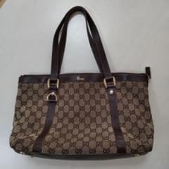 GUCCIトートバックのサムネイル