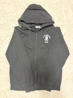 A BATHING APE ブラックパーカー フルジップのサムネイル