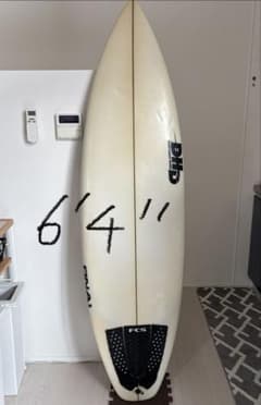 DHDサーフボード フィン付 6'4 浮力高 千葉で手渡しのみ - メルカリ
