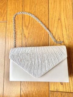 【未使用品】パーティー クラッチバッグ エメラルドグリーン シルバーチェーン