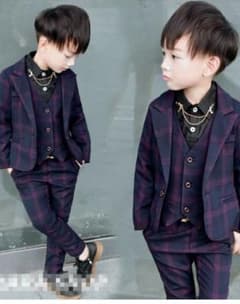 男の子120cm〜130cmフォーマルスーツセットのサムネイル