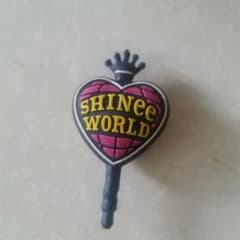 SHINee World 2012 イヤフォンジャックのサムネイル