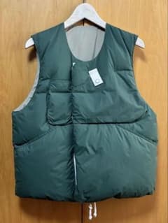 Noroll ダウンベスト リバーシブル ベージュ/グリーンM Noroll ダウンベスト リバーシブル ベージュ/グリーンM ベージュ系