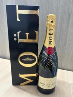 モエ シャンパン 750ml 限定品 スワロフスキー仕様 箱付き 限定品！箱付き】Moët モエ シャンパン 750ml スワロフスキー仕様