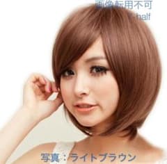 大人気❤️ ウィッグ ショート ボブ 【ライトブラウン】ネット＆クシ付きのサムネイル