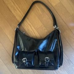 Glossy leather two-pocket 2-way shoulder bag/cross bag