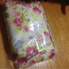 りーたんさん専用バラのカーテンのサムネイル