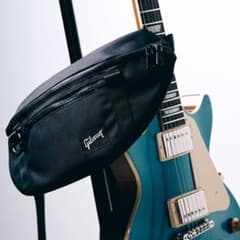 Gibson 非売品 ブラック ボディバッグ ウエストポーチ - メルカリ
