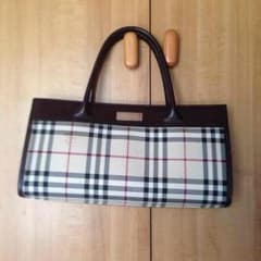 ドングリさん専用Burberry bagのサムネイル